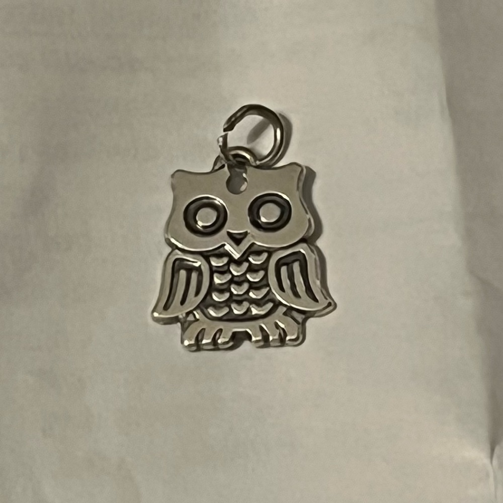 PRICE DROP!!!! James Avery retired sterling Hooty Owl pendant/charm